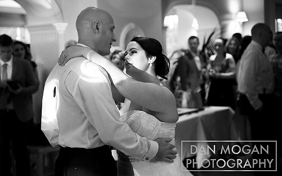 losehill house hotel photographer image of first dance