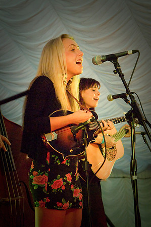 singer performing at Bakewell Acoustic Festival in Derbyshire