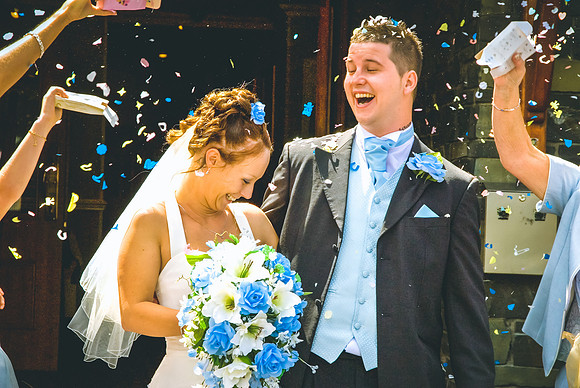 Bride and groom wedding confetti at Carlton Park Hotel in Rotherham