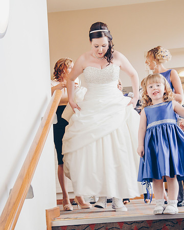 Tankersley Manor wedding photography bride and bridesmaids