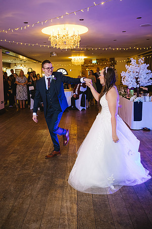 bride-and-groom-dance-at-white-hart-inn-moorwood-moor-derbyshire-wedding-photographer