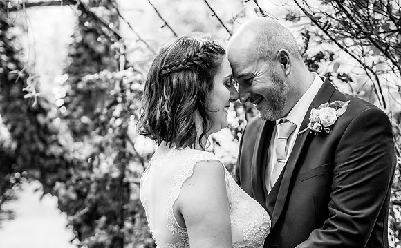 black and white reportage wedding photographer rotherham