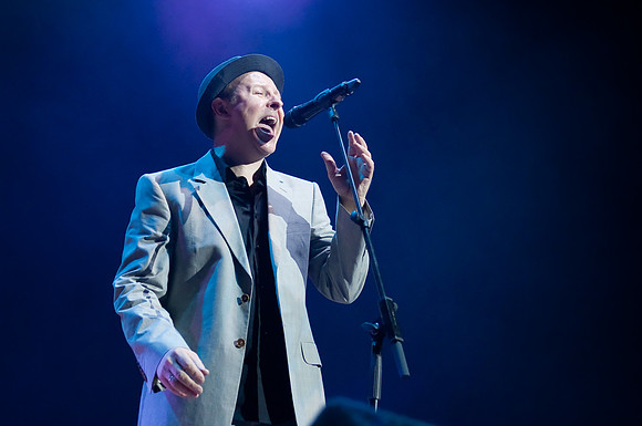 Mirror Cracked performing at Sheffield City Hall